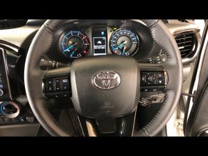 Toyota Hilux 2.8GD-6 Xtra cab 4x4 Legend auto - Image 8