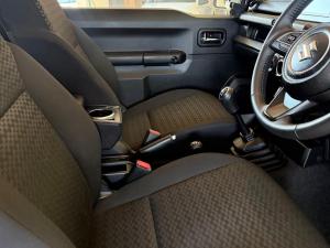 Suzuki Jimny 1.5 GLX AllGrip 3-door manual - Image 14