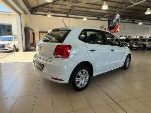 Volkswagen Polo Vivo hatch 1.4 Trendline - Image 2