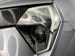Mahindra XUV3XO 1.2T MX3 automatic - Image 4