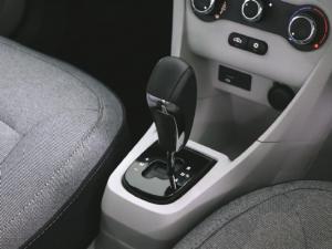 Tata Tiago 1.2 XT auto - Image 12