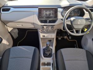 Renault Triber 1.0 Evolution - Image 7