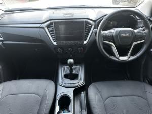 Isuzu D-Max 1.9TD double cab LS manual - Image 2