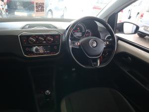 Volkswagen up! cross up! 5-door 1.0 - Image 15