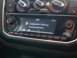 Volkswagen up! cross up! 5-door 1.0 - Image 17