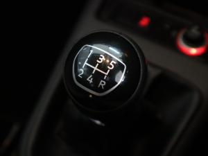 Volkswagen up! cross up! 5-door 1.0 - Image 21