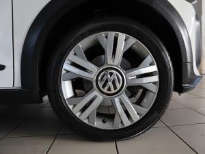 Volkswagen up! cross up! 5-door 1.0 - Image 32