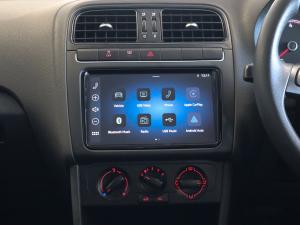 Volkswagen Polo Vivo hatch 1.4 Life - Image 27