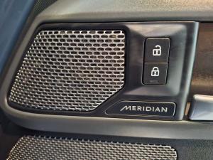 Land Rover Defender 110 D240 X-Dynamic SE - Image 18