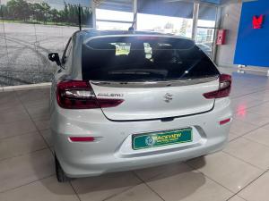 Suzuki Baleno 1.5 GLX manual - Image 3