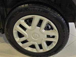 Suzuki Vitara Brezza 1.5 GL - Image 8