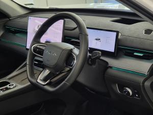 Chery Tiggo 8 1.5T CSH Plug-In Hybrid Apex - Image 8