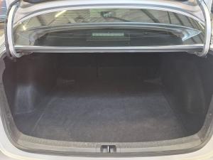 Toyota Corolla 1.8 XS - Image 19