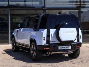 Land Rover Defender 110 D350 X-Dynamic HSE - Image 16