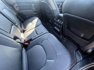 Land Rover Defender 110 D350 X-Dynamic HSE - Image 7