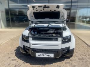 Land Rover Defender 110 D350 X-Dynamic HSE - Image 9