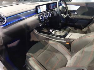 Mercedes-Benz CLA CLA200 Progressive - Image 5