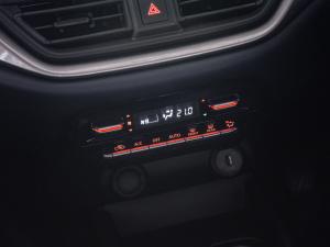 Suzuki Baleno 1.5 GL manual - Image 10