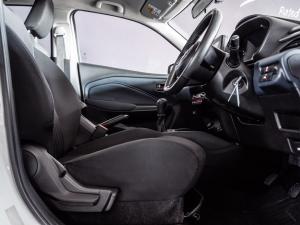Suzuki Baleno 1.5 GL manual - Image 16