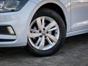 Volkswagen Polo hatch 1.0TSI Trendline - Image 3