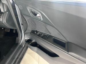 Mahindra XUV 3XO 1.2T MX3 auto - Image 10