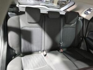 Suzuki Baleno 1.5 GLX manual - Image 15