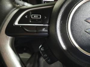 Suzuki Baleno 1.5 GLX manual - Image 20