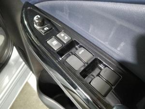 Suzuki Baleno 1.5 GLX manual - Image 27