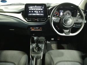 Suzuki Baleno 1.5 GLX manual - Image 17