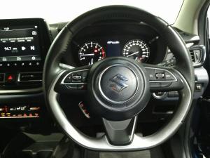 Suzuki Baleno 1.5 GLX manual - Image 18