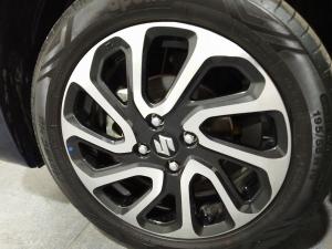 Suzuki Baleno 1.5 GLX manual - Image 8