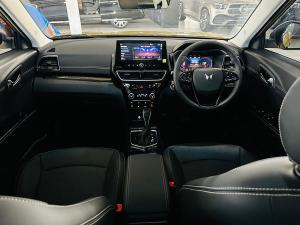 Mahindra XUV 3XO 1.2T AX7L - Image 3