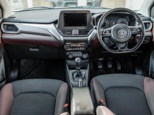 Toyota Starlet Cross 1.5 XS manual - Image 6