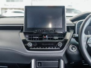 Toyota Corolla Cross 1.8 HEV XR - Image 10