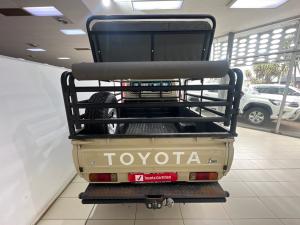 Toyota Land Cruiser 79 4.0 V6 single cab - Image 5