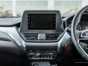 Toyota Starlet Cross 1.5 XS manual - Image 10
