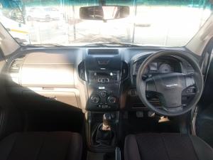 Isuzu D-Max 250 double cab Hi-Ride - Image 6