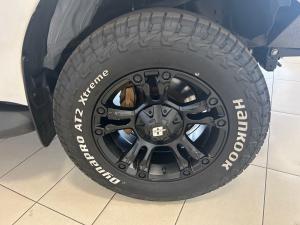 Toyota Hilux 2.4GD-6 double cab 4x4 Raider manual - Image 16
