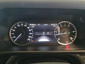 Land Rover Defender 110 D300 X-Dynamic SE - Image 11