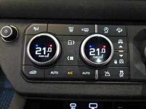 Land Rover Defender 110 D300 X-Dynamic SE - Image 15