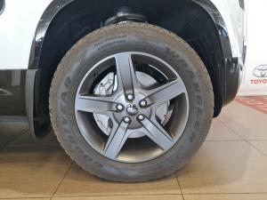 Land Rover Defender 110 D300 X-Dynamic SE - Image 19