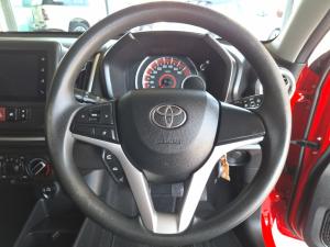 Toyota Vitz 1.0 XR manual - Image 8