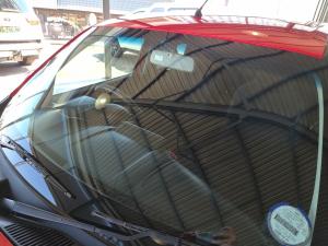 Toyota Vitz 1.0 XR manual - Image 13