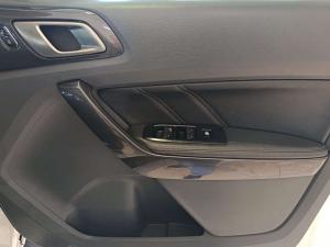 Ford Everest 3.2 Tdci LTD 4X4 automatic - Image 15