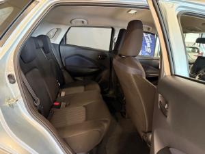 Suzuki Baleno 1.5 GL auto - Image 10