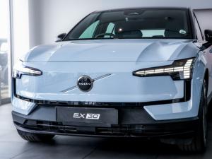 Volvo EX30 Plus Twin Motor Performance - Image 2