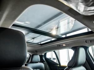 Volvo XC40 B3 Plus Dark - Image 13