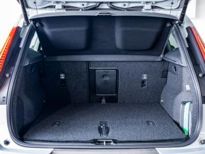 Volvo XC40 B3 Plus Dark - Image 15
