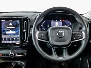 Volvo XC40 B3 Plus Dark - Image 18