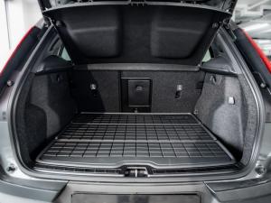 Volvo XC40 B3 Essential - Image 16